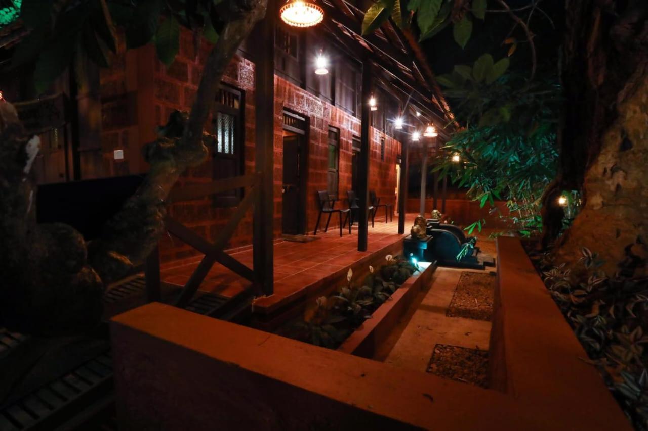 Greens Tree House & Wood House Sultan Bathery Exterior foto