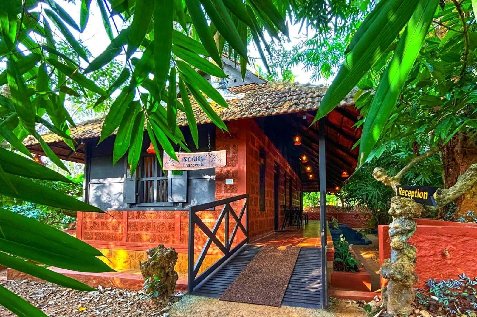 Greens Tree House & Wood House Sultan Bathery Exterior foto